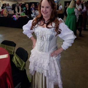 Meet your Posher, Theresa